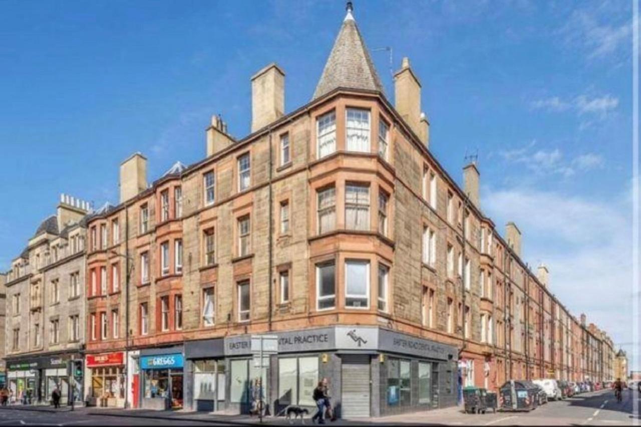 Spacious & Comfortable 3 Bedroom Apartment - Near City Centre - Free Parking Available - Sleeps Up To 5 Guests Edimburgo Exterior foto